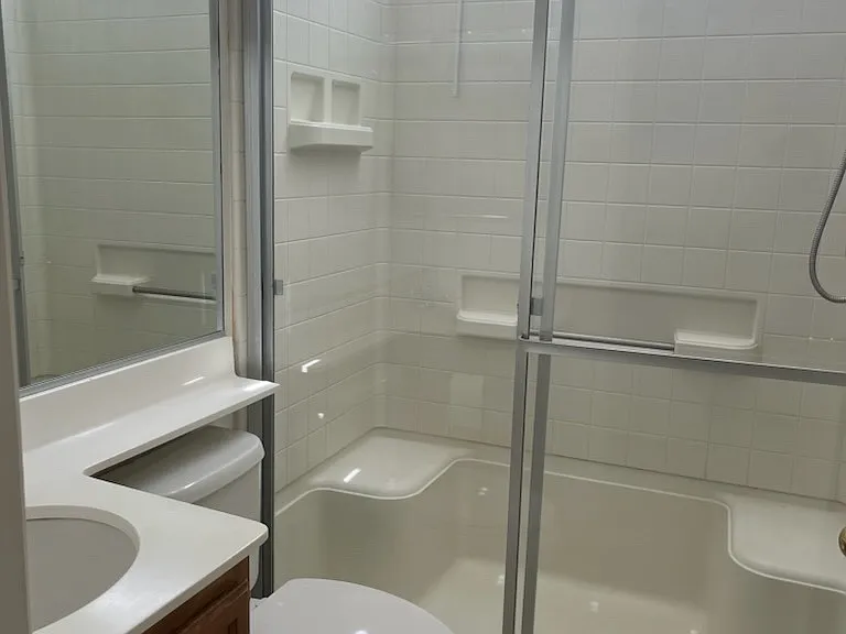 540 E Calora St — Photo 25