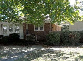 5418 Meadow Dr, Sumter, SC 29154