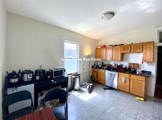 190 Highland St #2F, Roxbury, MA 02119