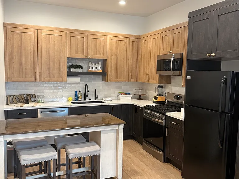 18131 E Indiana Ave — Photo 2