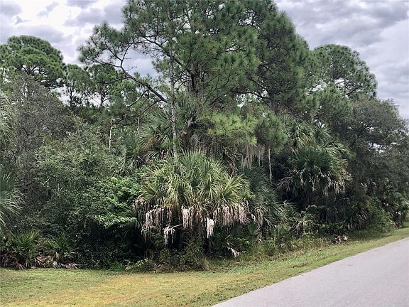 4th image of 14450 CAROUSEL LANE