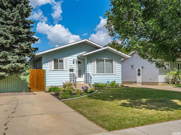 214 Michener CRESCENT, Saskatoon, SK S7L 5Z1