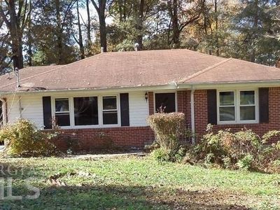 1089 Longshore Dr, Decatur, GA, 30032