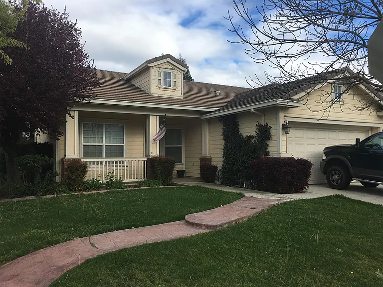 5642 Saxon Way — Photo 2