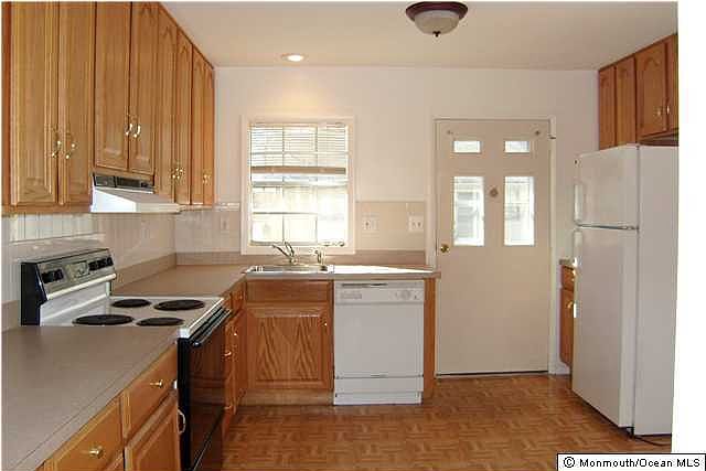 1st image of 129 Farrington Court #A