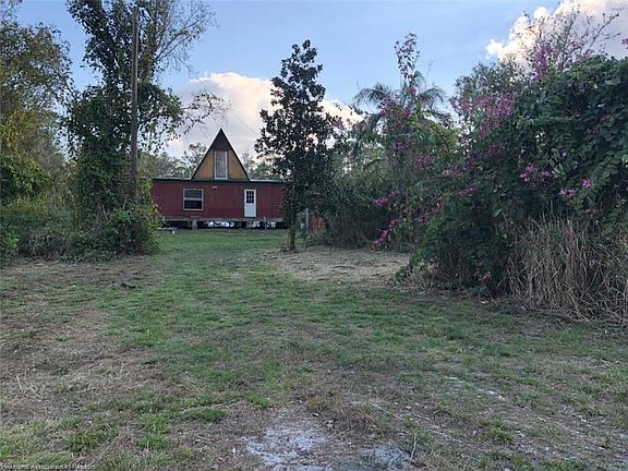 5th image of 622 Maxanna Ave