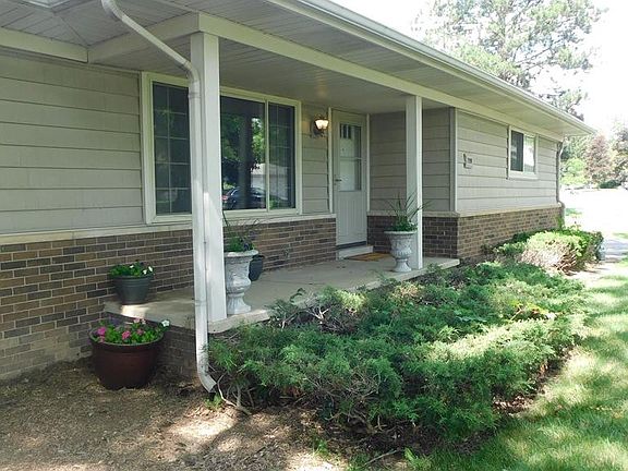 3rd image of 7990 Little Farm Ln