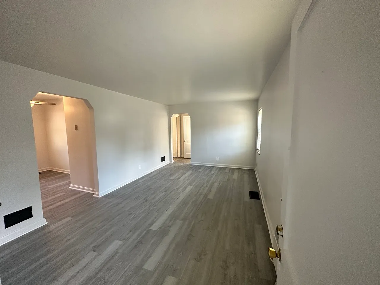 1 bed, 768 sqft, $940 — Photo 2