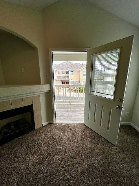 2 bed, $1,550 — Photo 4