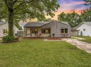 431 E 10th Ave, Belle Plaine, KS 67013