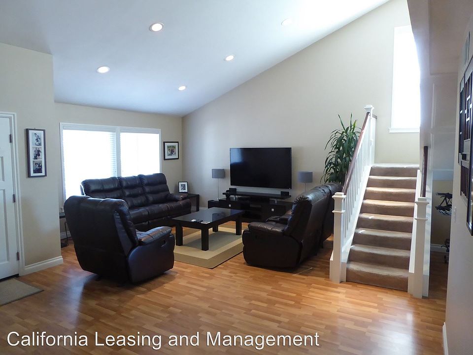 1st image of 23122 Frisca Dr