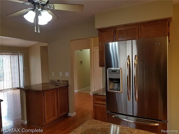 3rd image of 1784 Langford Dr