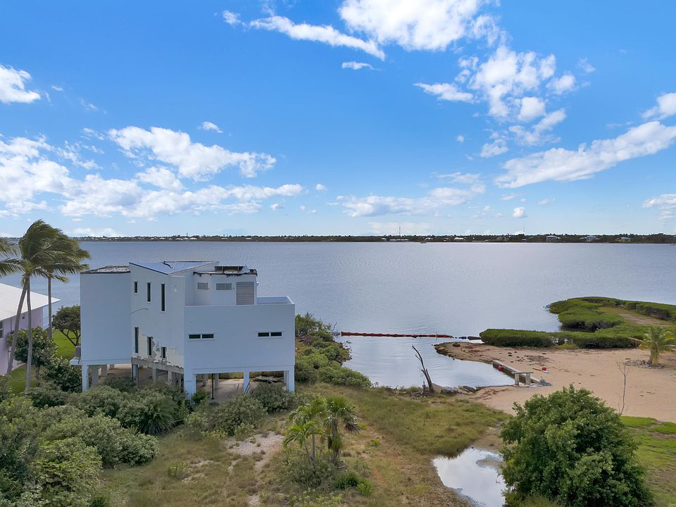 1st image of 30960 Bay Shore Dr