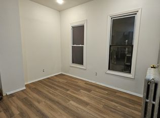 1331 Chisholm St, Bronx, NY 10459