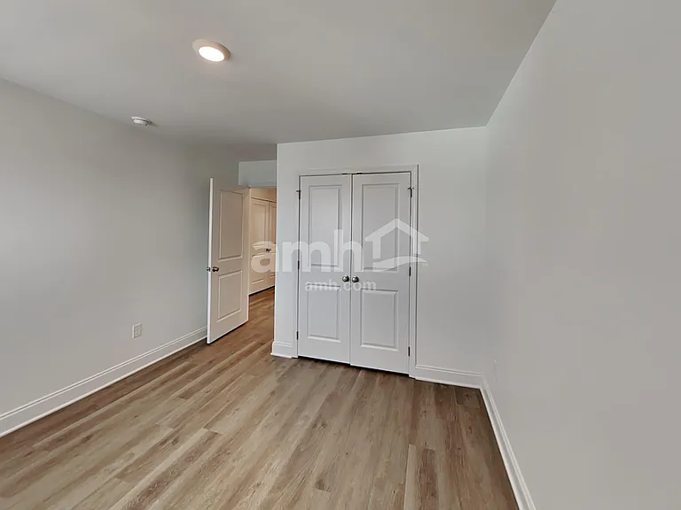 205 Marin Dr — Photo 20