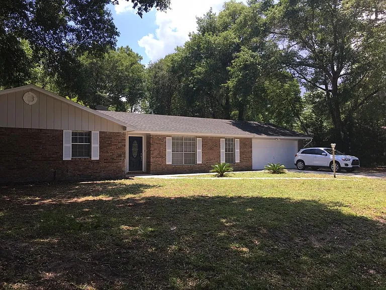14018 Inlet Dr — Photo 14