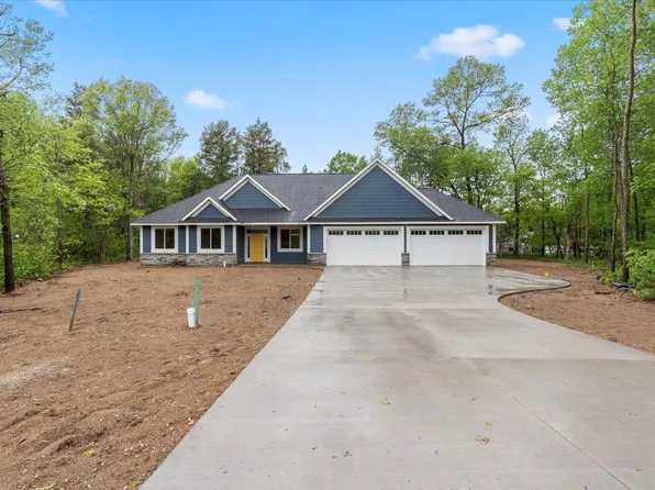4781 Kelly Cir, Baxter, MN 56425