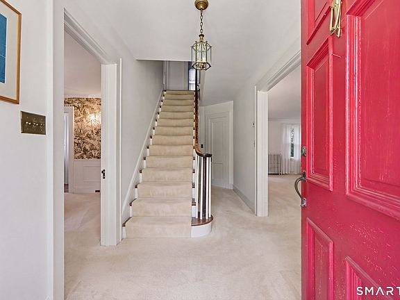 3rd image of 378 Wilton Road W