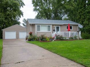 119 Vegas Ct, Waterloo, IA 50701