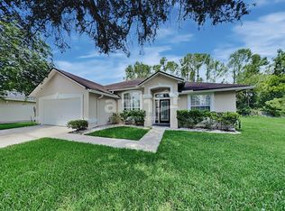 8745 Edgebrook Ct, Jacksonville, FL 32244