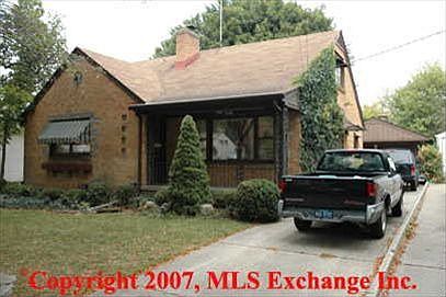 1st image of 1348 Herrick Ave NE