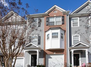 2722 Wyntercrest Ln, Durham, NC 27713
