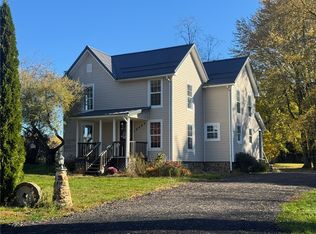 10445 Gillette Rd, North Rose, NY 14516
