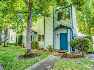445 Almond Dr APT 103, Lodi, CA