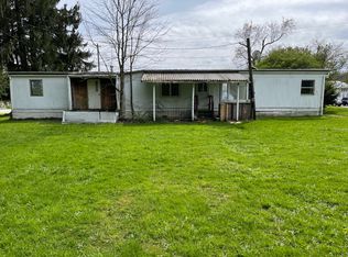 11582 Hydetown Rd, Titusville, PA 16354