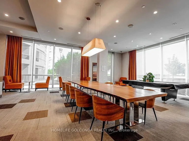 151 Village Green Sq #2402 — Photo 13