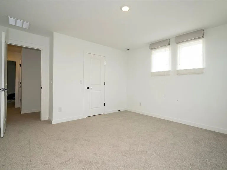 2184 Broadbrook Dr — Photo 65