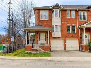 1130 Cawthra Rd #2, Mississauga, ON L5G4V7