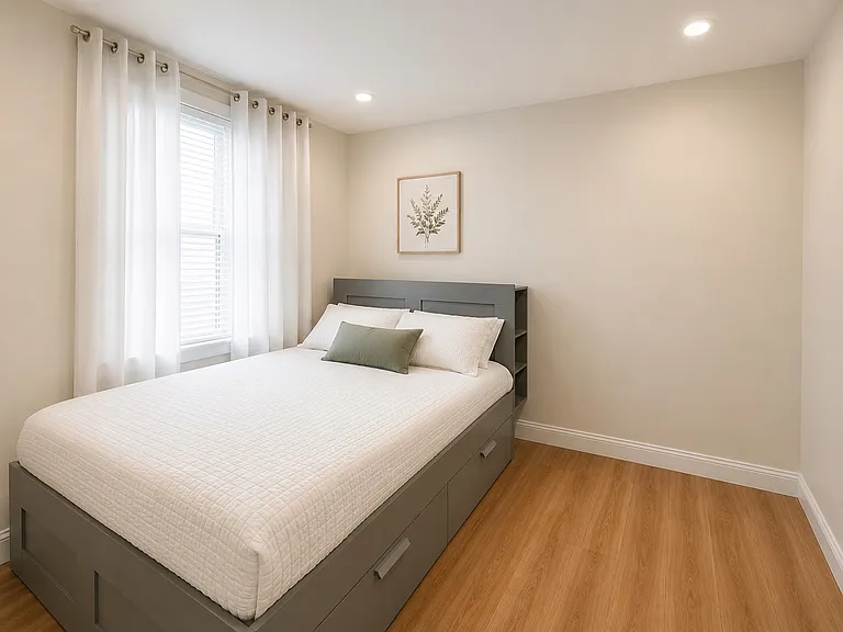 27 Bradbury St #1 — Photo 3
