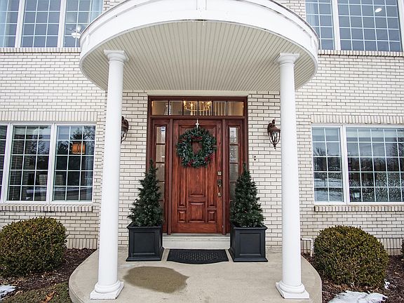 2nd image of 3228 Wyndwicke Dr