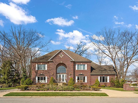 2nd image of 7412 Forest Ridge Dr