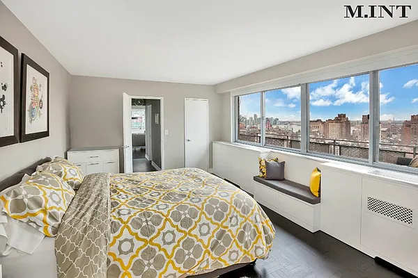 Sold by MEIER | media 5