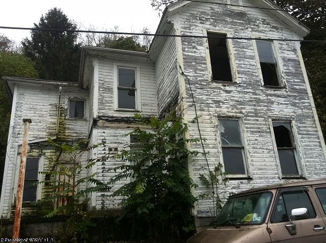 1st image of 324 Warder Ave
