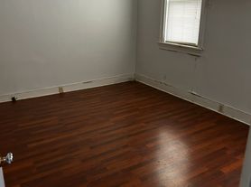 10 Shelburne Rd, Burlington, VT