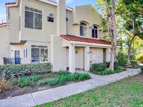 21 Whippoorwill Ln, Aliso Viejo, CA 92656