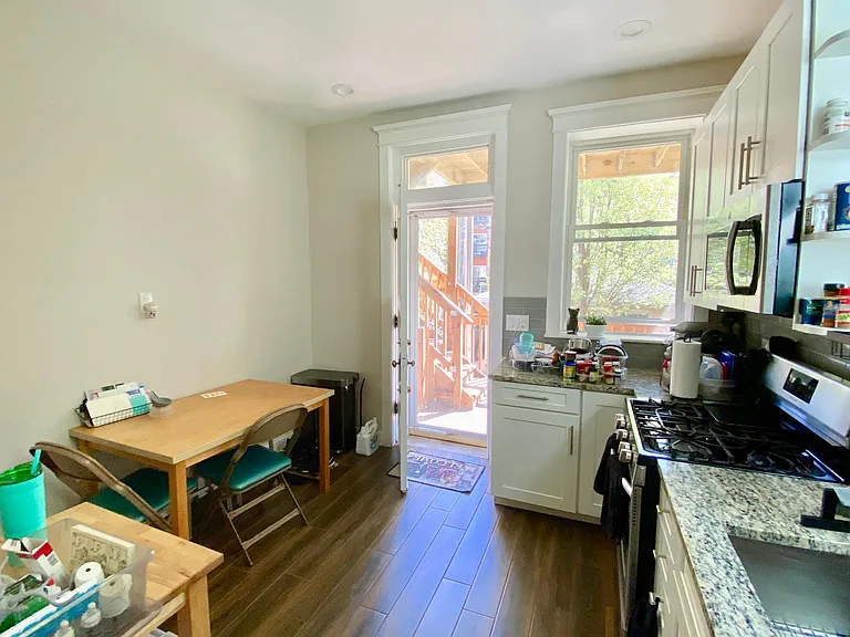 6919 N Wayne Ave #1 — Photo 15