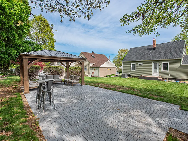 167 Beverly Hill Rd — Photo 19