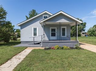 1121 Mulberry St, Bismarck, MO 63624