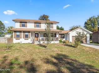 7425 Homestead Dr, Knoxville, TN 37918