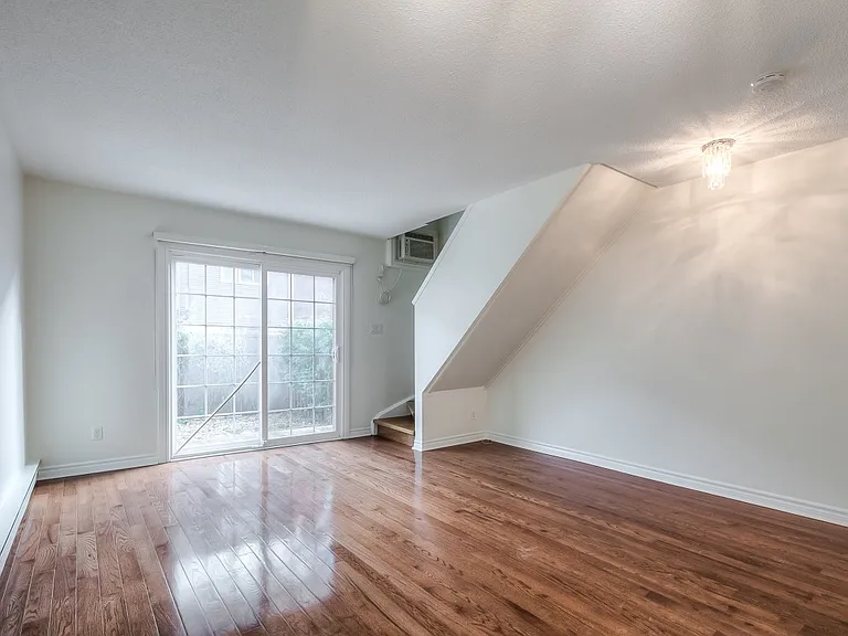 233 Berkeley St — Photo 6