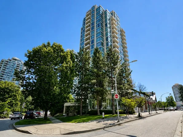 4788 Hazel St #603, Burnaby, BC V5H 4V9