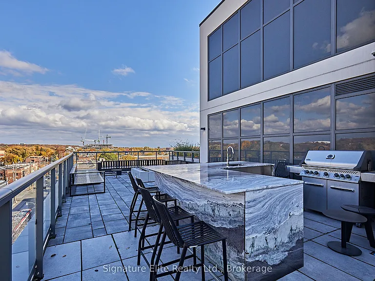 1331 Queen St E #505 — Photo 19