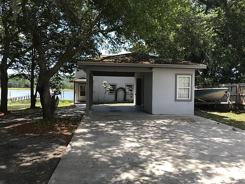 1648 Riverview Dr Photo 1