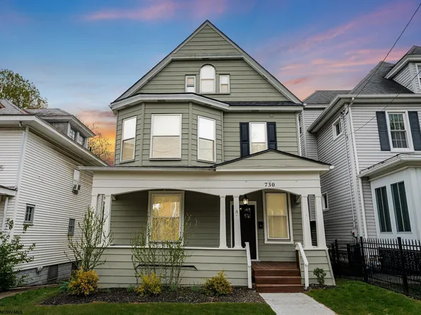 730 Benoni Ave, Fairmont, WV 26554