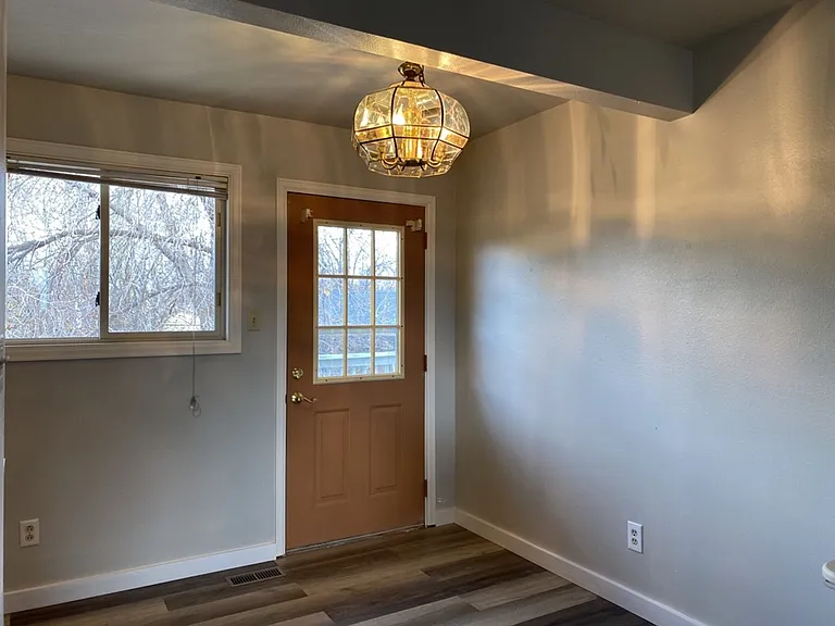 451 Mulberry Dr — Photo 7