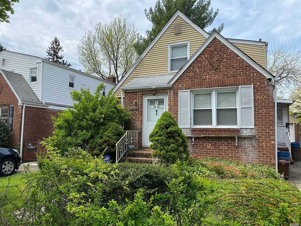 1st image of 32-24 208th St